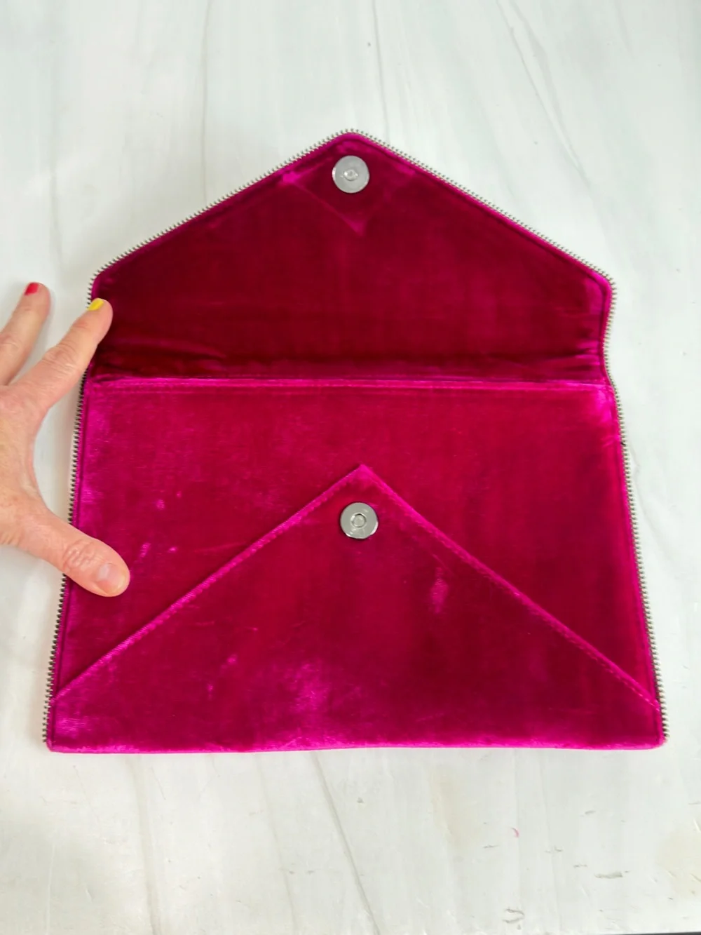 REBECCA MINKOFF LEO CLUTCH FUSCHIA TRENDY COCKTAIL FORMAL CHIC HOT PINK